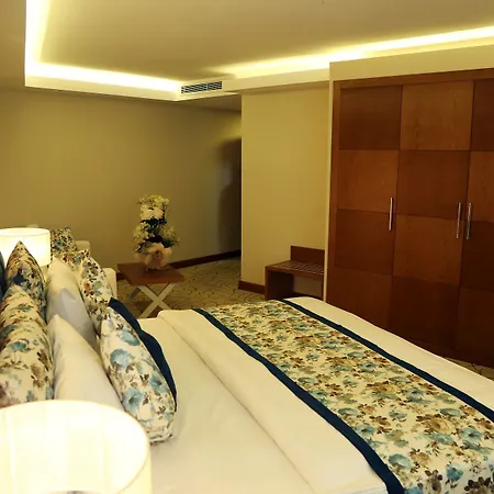 Hotel Yol Is