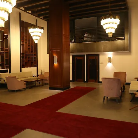 Yol Is Hotel