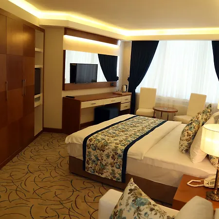 Hotel Yol Is 4*