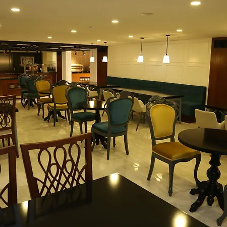 Hotel Yol Is 4*