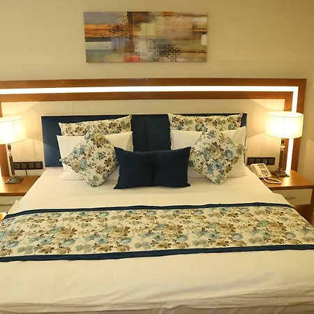 Yol Is Hotel 4*